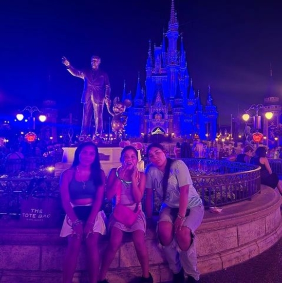 Meet your Posher, Ruth - Picture 1 of 1